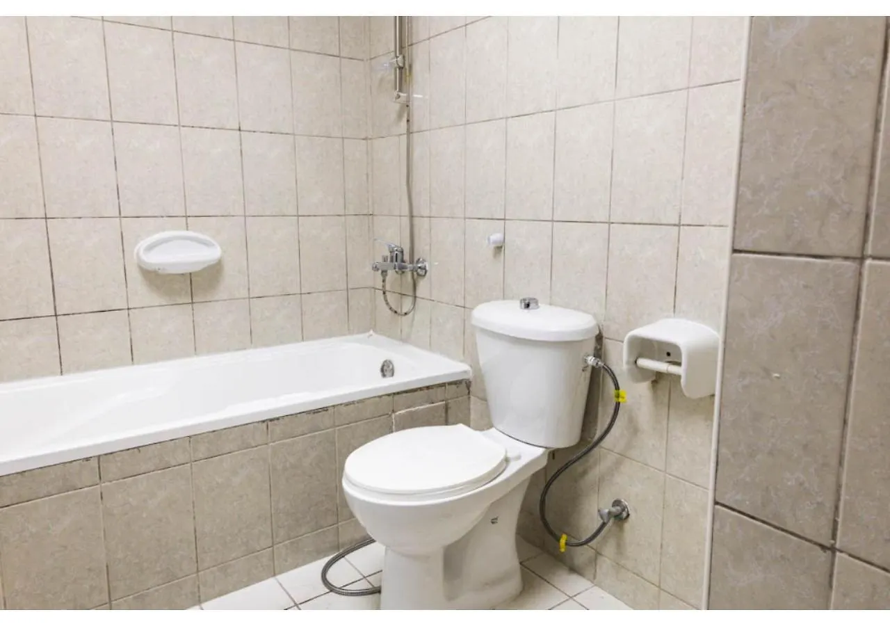 Spacious Studio Apartment Close To Airport Dubai United Arab Emirates
