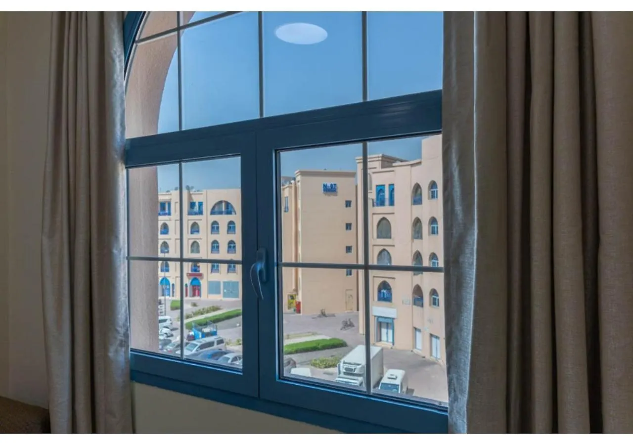 Spacious Studio Apartment Close To Airport Dubai
