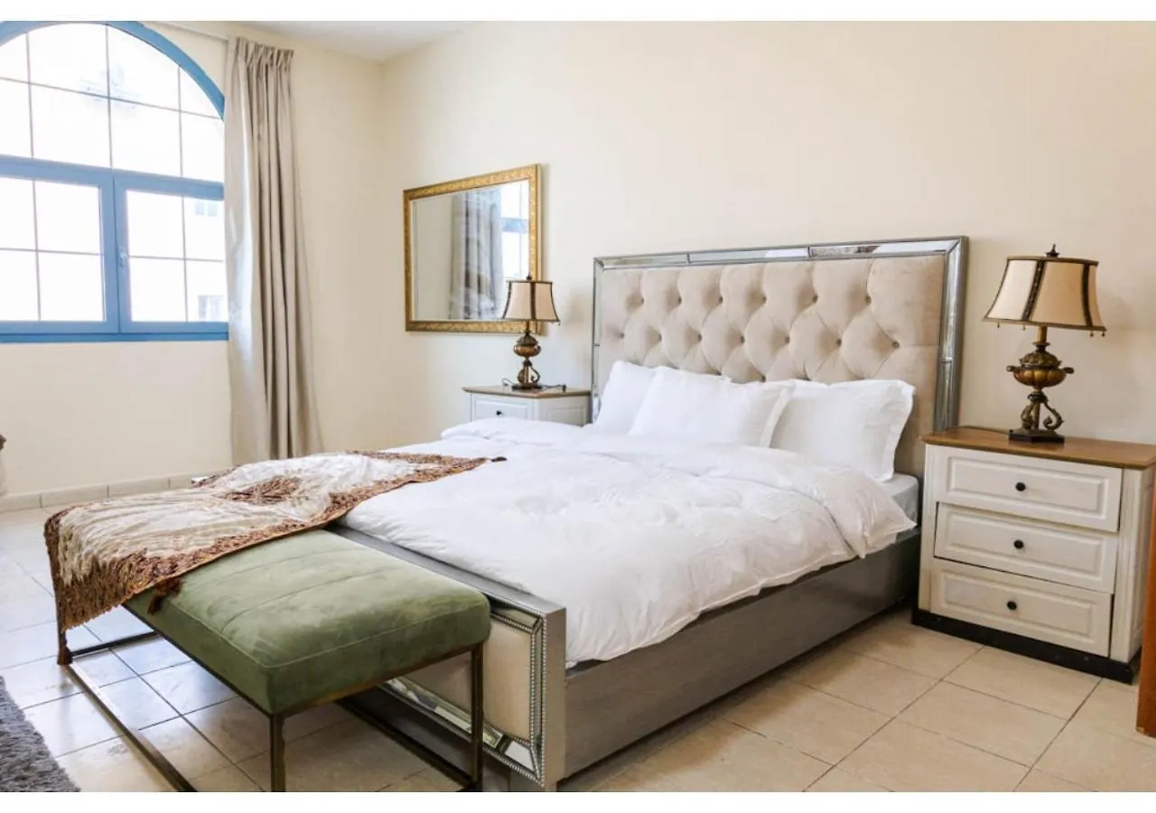 Spacious Studio Apartment Close To Airport Dubai 0*,